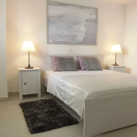 Apartment Anica Makarska