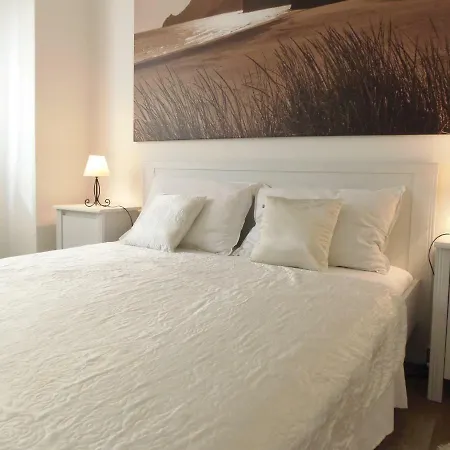 Anica Apartment