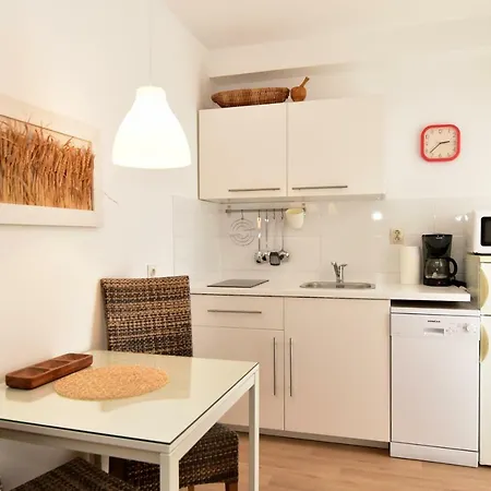 Apartment Anica *