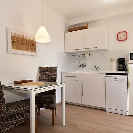 Anica Apartment Makarska